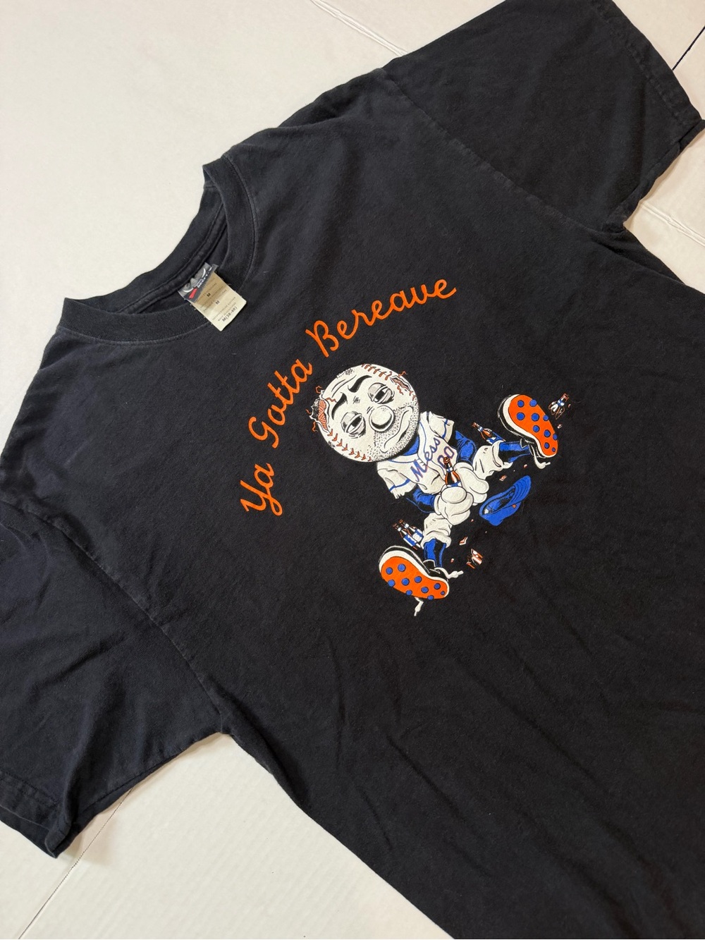 NY Mets Funny Graphic Tee Mr Met Black mens Size Medium Beefy T Baseball Y2K MLB